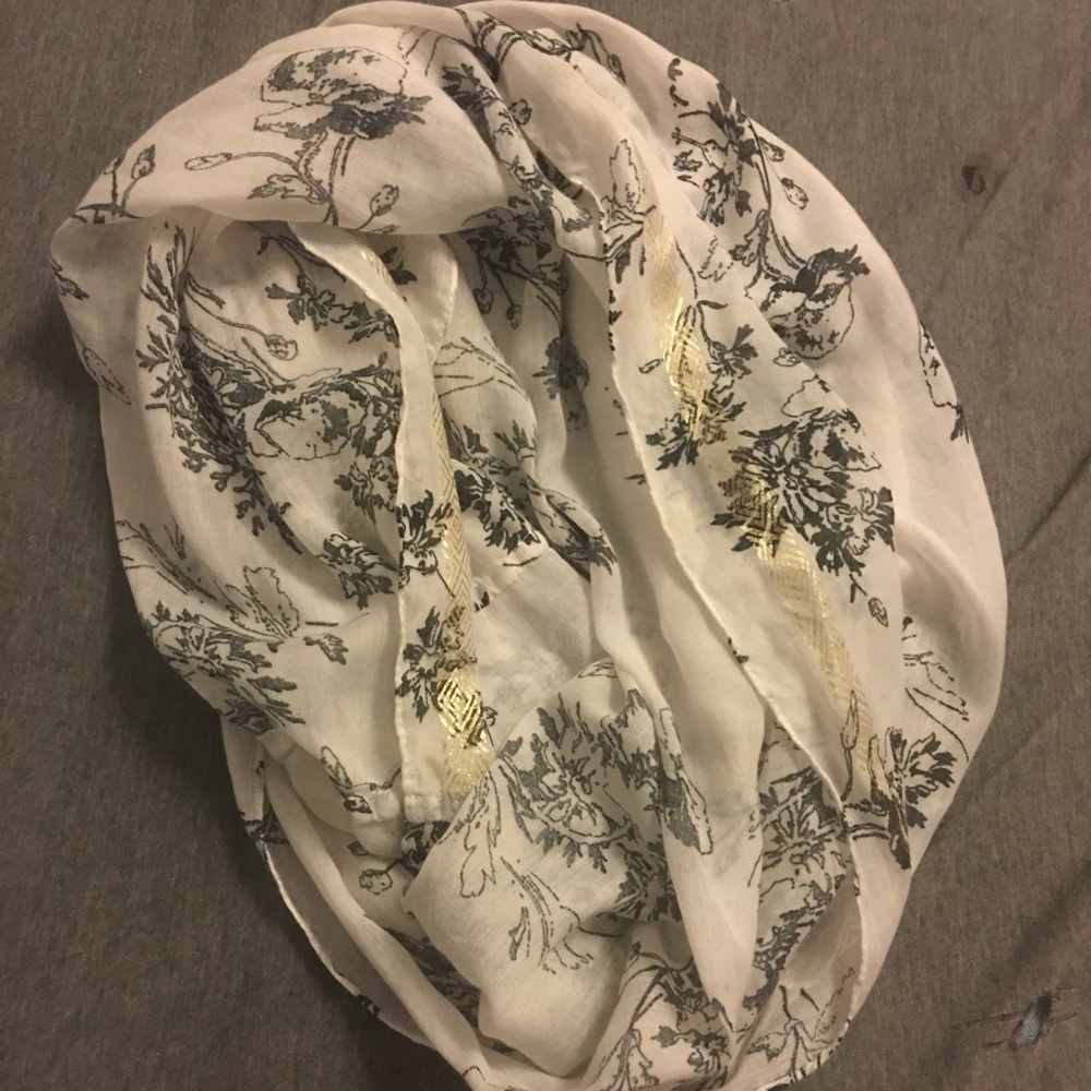 Scarf